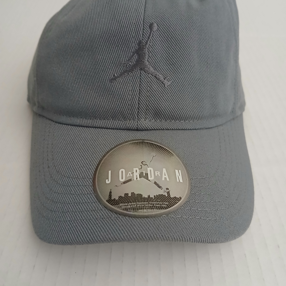 Jordan Charcoal Gray Cap Size 8-20 New $18